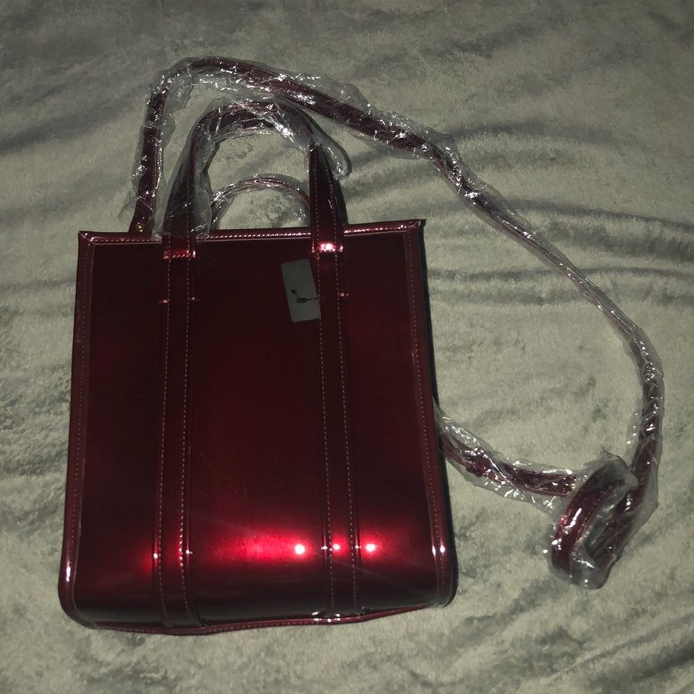 NWT Forever 21 Faux Patent Leather Satchel
